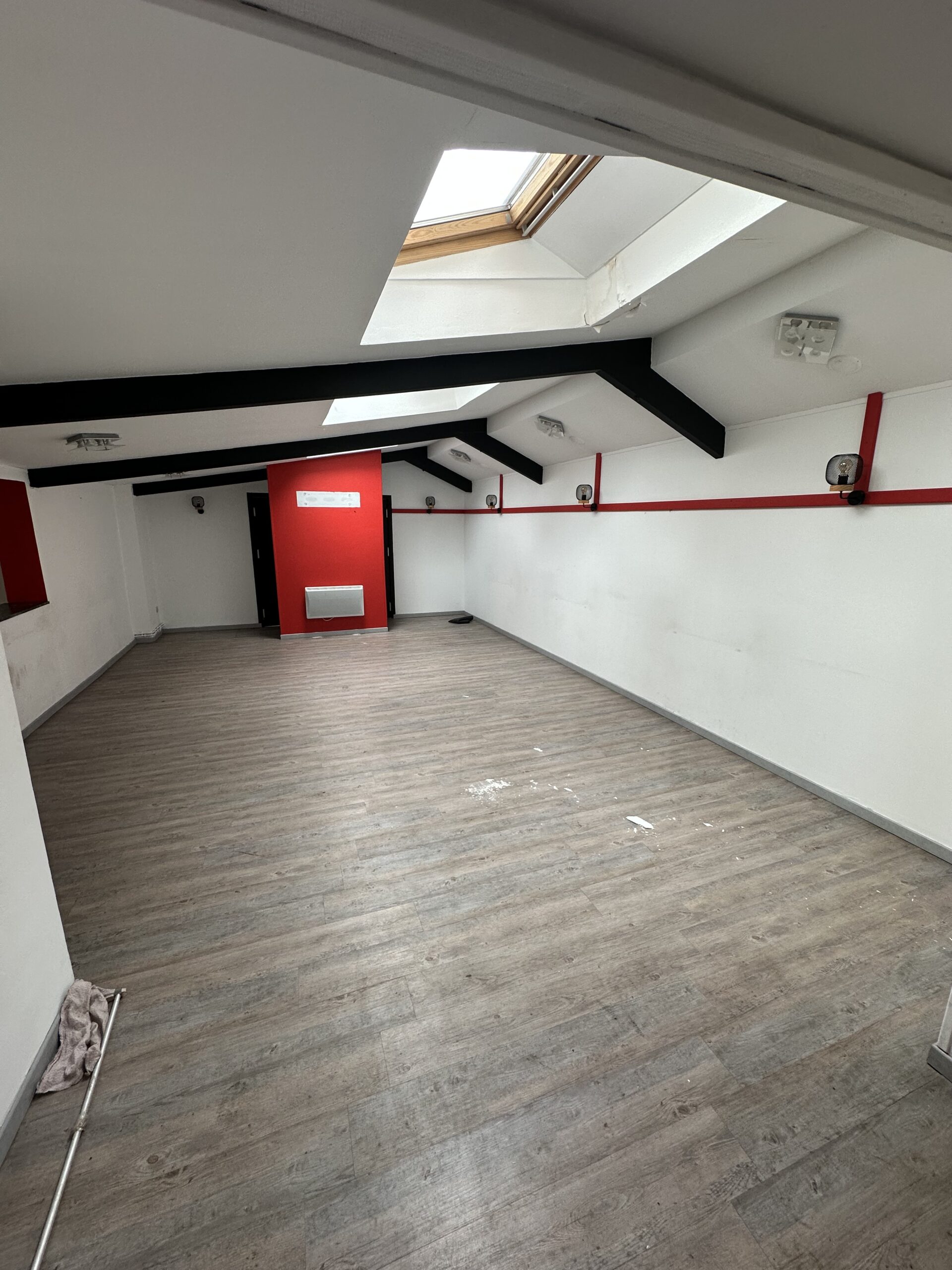 Maison - 3 chambres - 410 m2