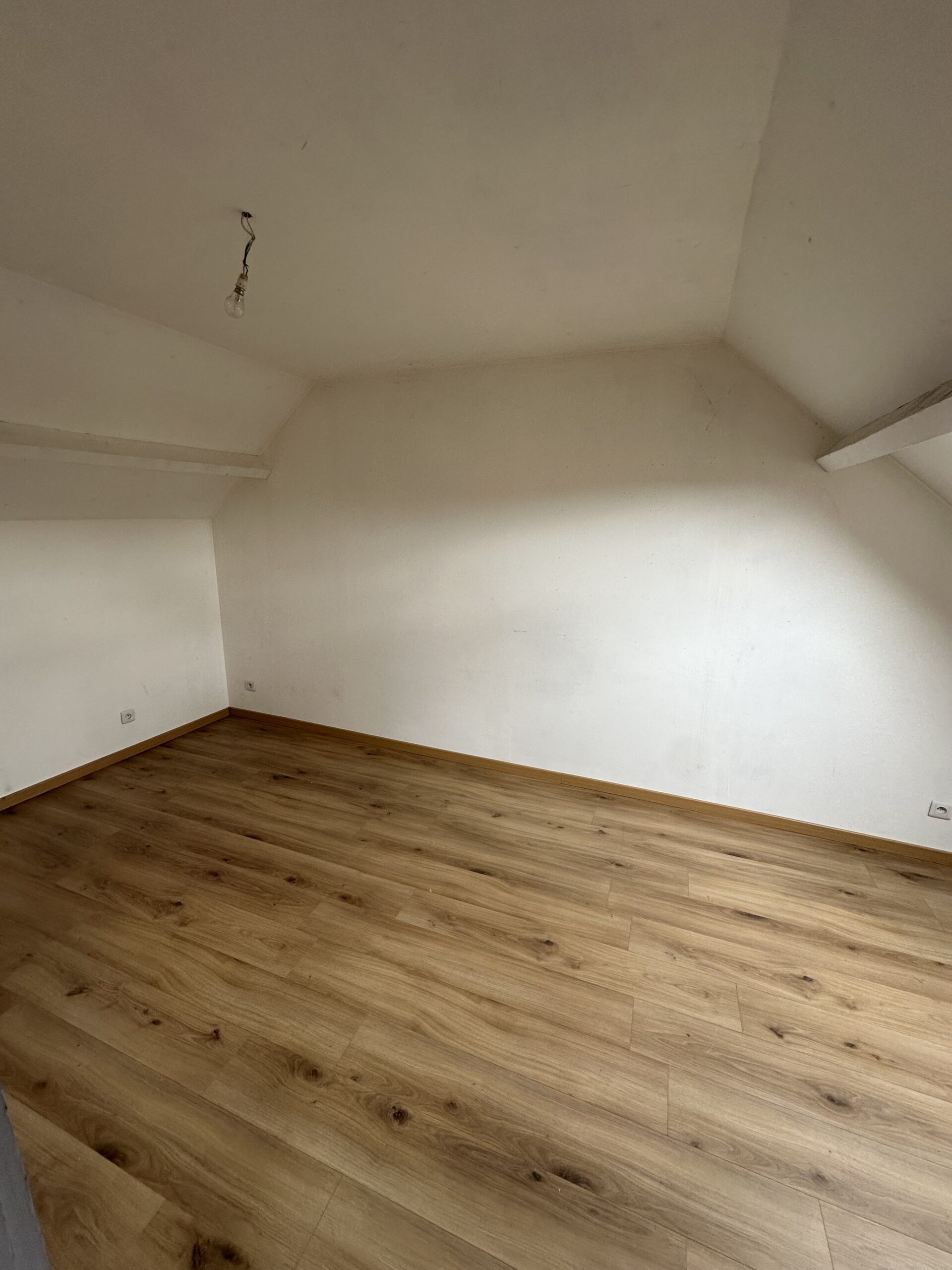 Maison - 3 chambres - 410 m2